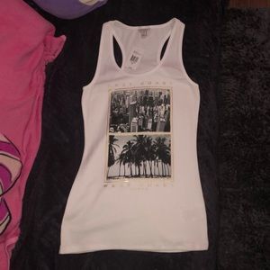 NWT GUESS EAST COAST/WEST COAST TANK